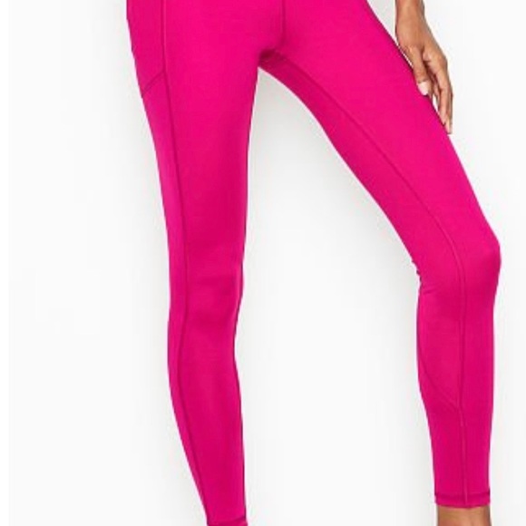 Victorias Secret essential pocket legging - Picture 2 of 3
